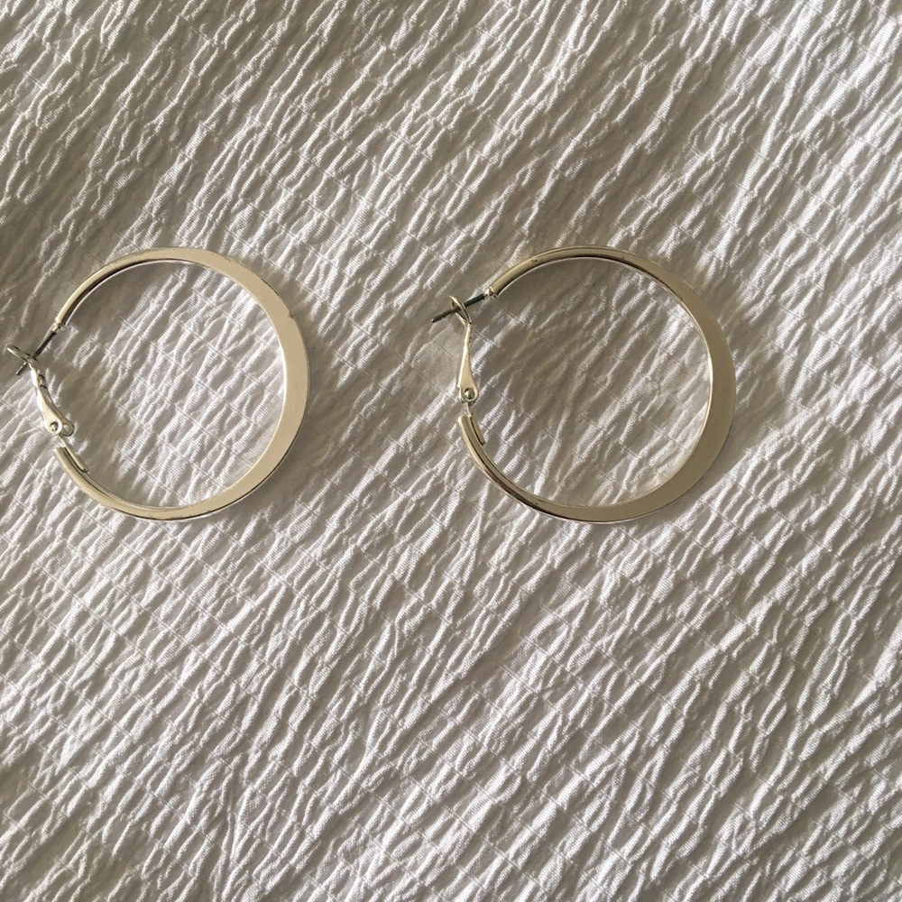 Medium silver hoops
